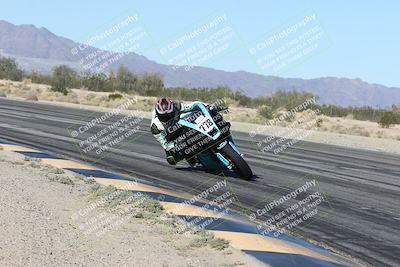 media/Dec-04-2025-Racers Edge (Thu) [[5ebc9f124d]]/2-A Group/1-Session 2 (Turn 7 Inside)/